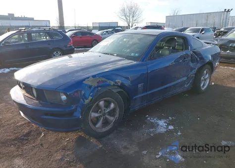 2007 Ford Mustang Gt Deluxe/Gt Premium z USA, uszkodzony, nr VIN 1ZVHT82H175322488